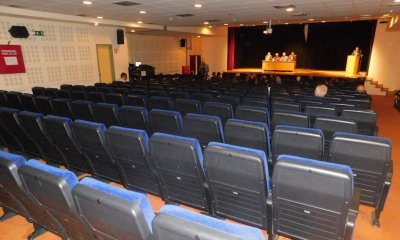 Χαμηλή Προσέλευση Στην Εκδήλωση Του Δήμου Για Τη Συρία – Παρακολούθησαν Μόλις 60 Άτομα