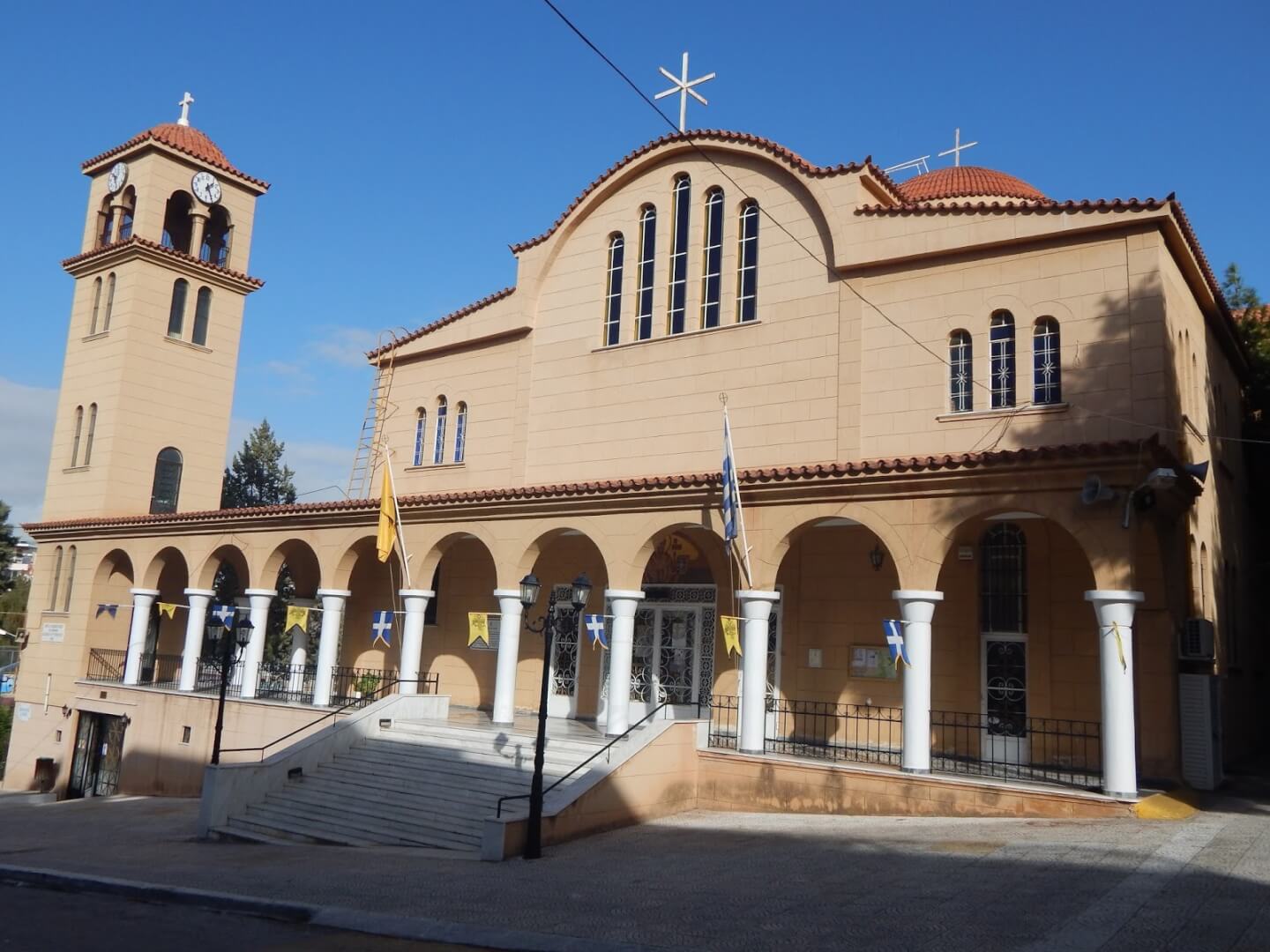 Επιχορήγηση 56.000 Ευρώ Στις Εκκλησίες Από Τον Δήμο Ηλιούπολης