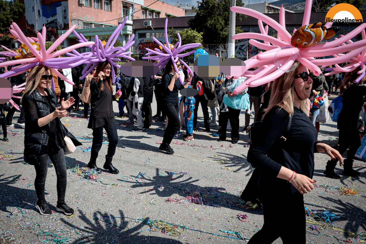 karnavali ilioupoli 2024 06 Άκρως Επιτυχημένο Το Ηλιουπολίτικο Καρναβάλι 2024 - Μαζική Συμμετοχή Με Χορό Και Χρώματα (ΦΩΤΟ)
