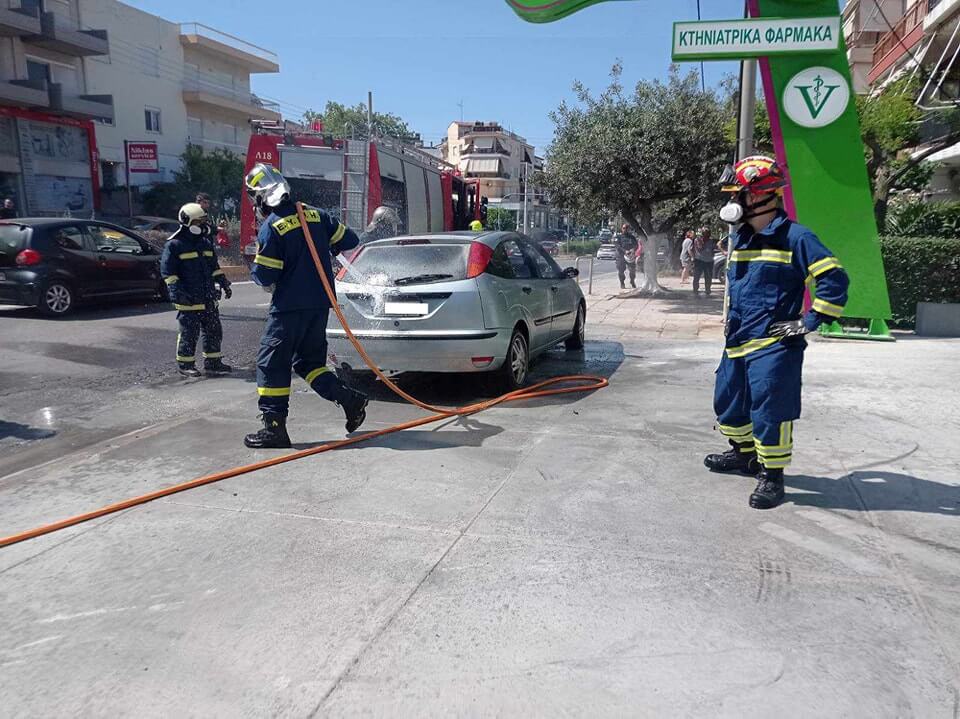 447421526 851783146976245 1313977709952645189 n Ηλιούπολη: Κατάσβεση Φωτιάς Σε Αυτοκίνητο