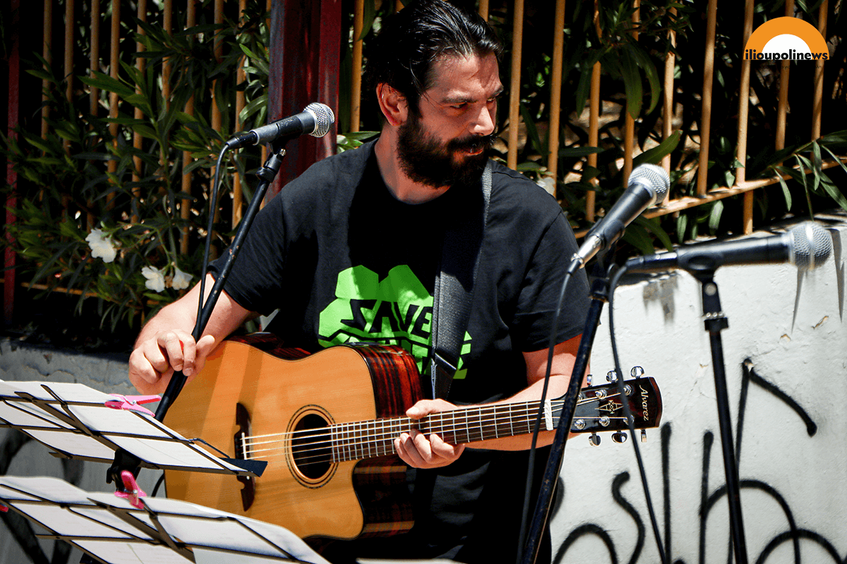 mousiki diamartyria 01 Μία Πρωτότυπη Μουσική Διαμαρτυρία Για Την Απομάκρυνση Του ΚΥΤ Από Τον Υμηττό