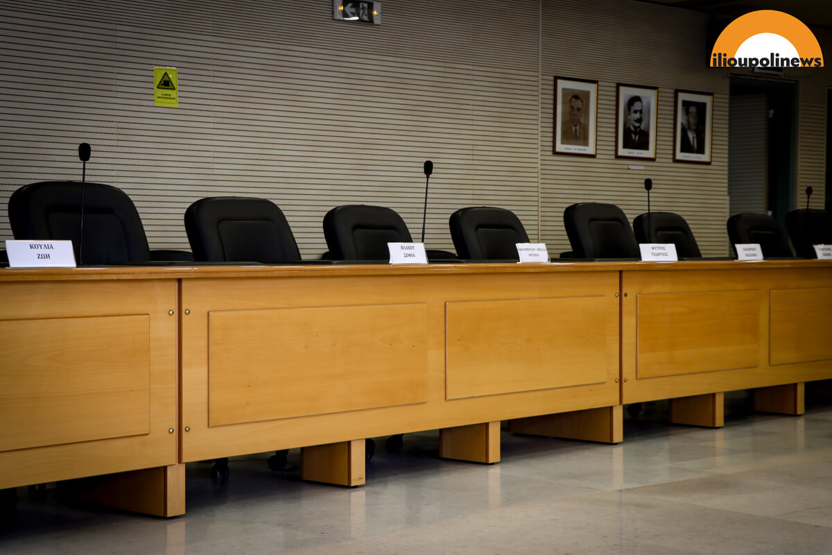 Ηλιούπολη: Το «Τραπέζωμα» Και Η Σύγκλιση Της Αντιπολίτευσης Που Τρομάζει Το Δημαρχείο