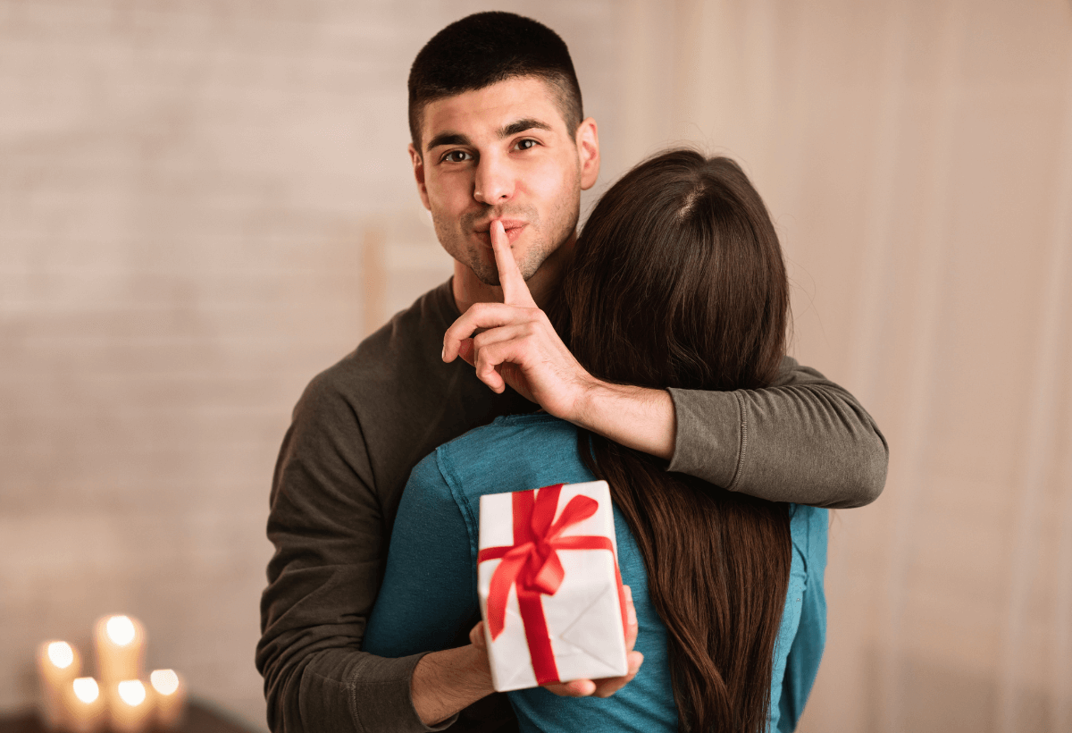 Δώρα Που Μπορείτε Να Κάνετε Στην Σύντροφό Σας Τα Χριστούγεννα