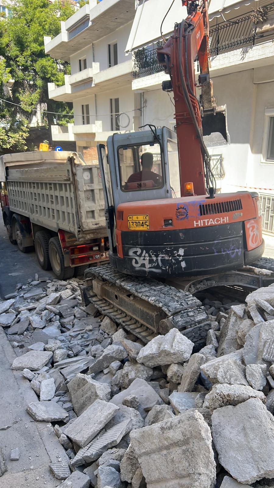 Εκτεταμένες Εργασίες Βελτίωσης Του Οδικού Δικτύου Σε Όλη Tην Ηλιούπολη - Δείτε Τις Οδούς (ΦΩΤΟ) 9 492497610 1261079129355892 1722441414182454640 n Εκτεταμένες Εργασίες Βελτίωσης Του Οδικού Δικτύου Σε Όλη Tην Ηλιούπολη - Δείτε Τις Οδούς (ΦΩΤΟ)