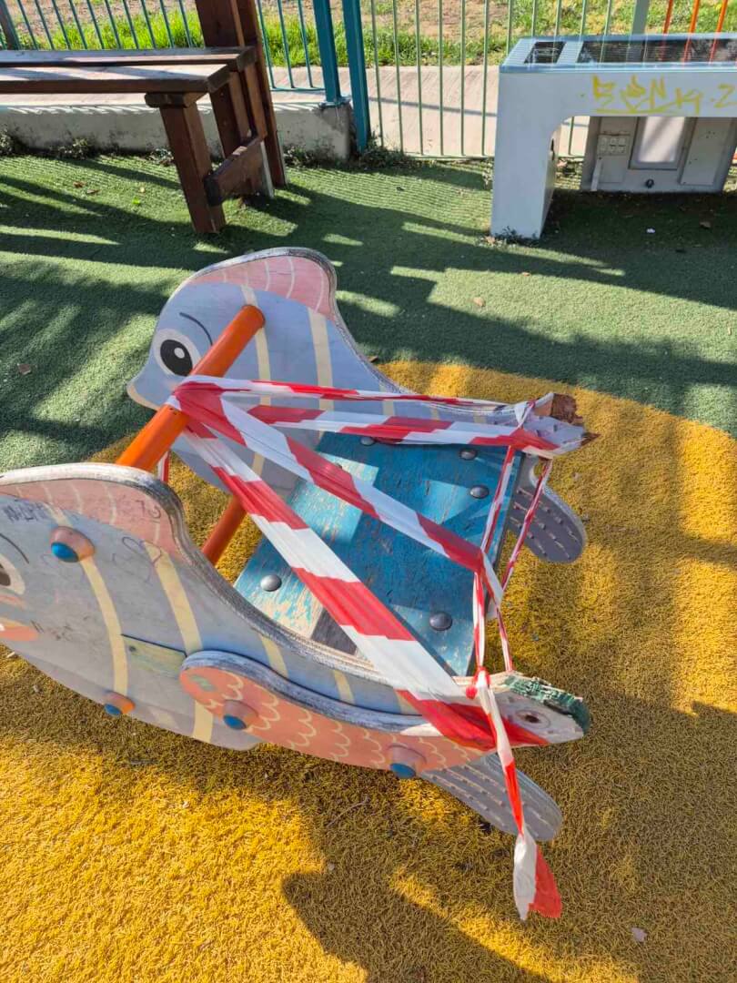 Ηλιούπολη: Εκτεταμένοι Βανδαλισμοί Σε Δημοτικές Υποδομές Το Σαββατοκύριακο 2 505728404 23908351588801507 2166359987622556546 n Ηλιούπολη: Εκτεταμένοι Βανδαλισμοί Σε Δημοτικές Υποδομές Το Σαββατοκύριακο