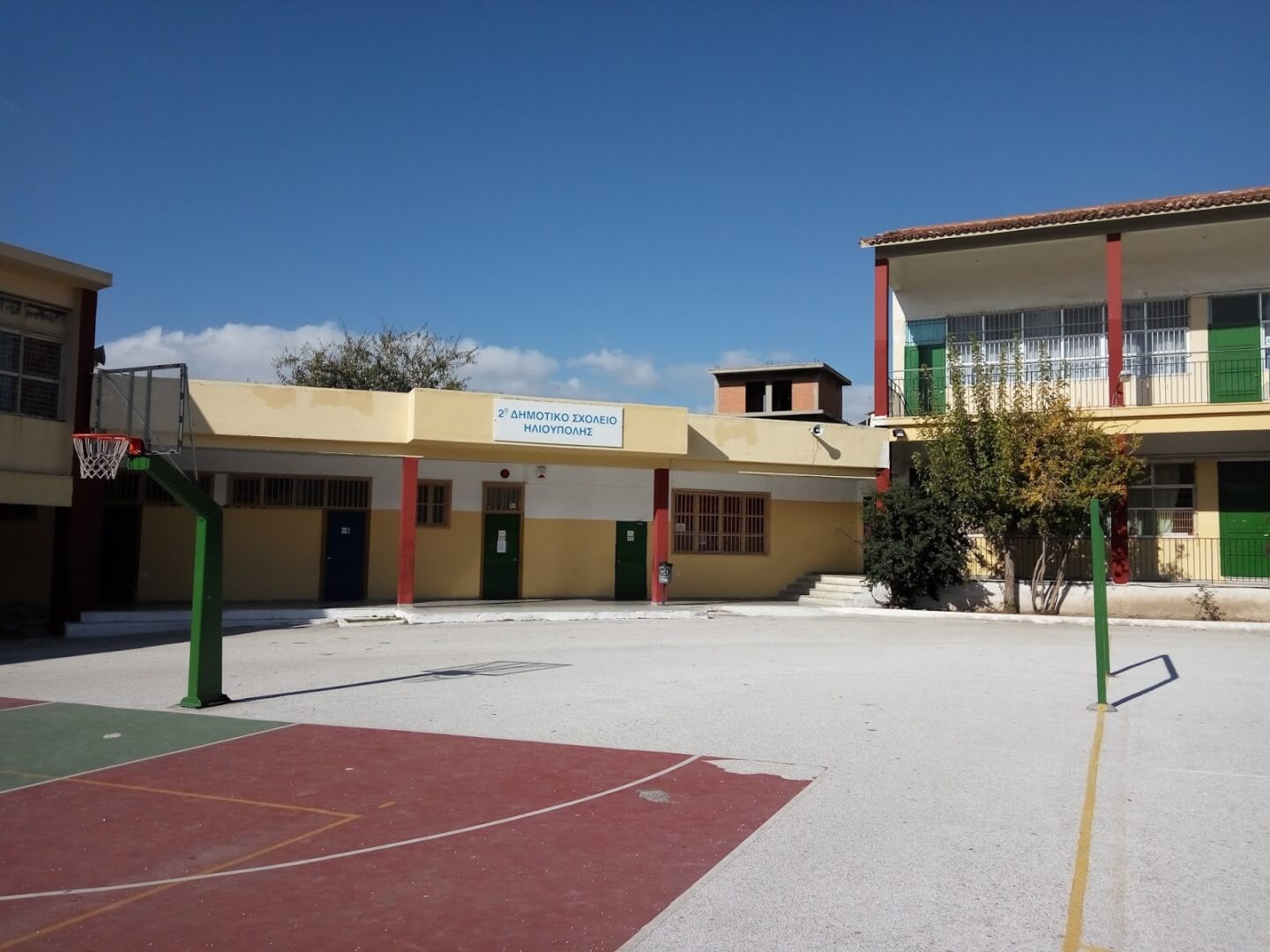 Hλιούπολη: Επισκευές Και Εργασίες Συντήρησης Στο 2ο Δημοτικό Σχολείο