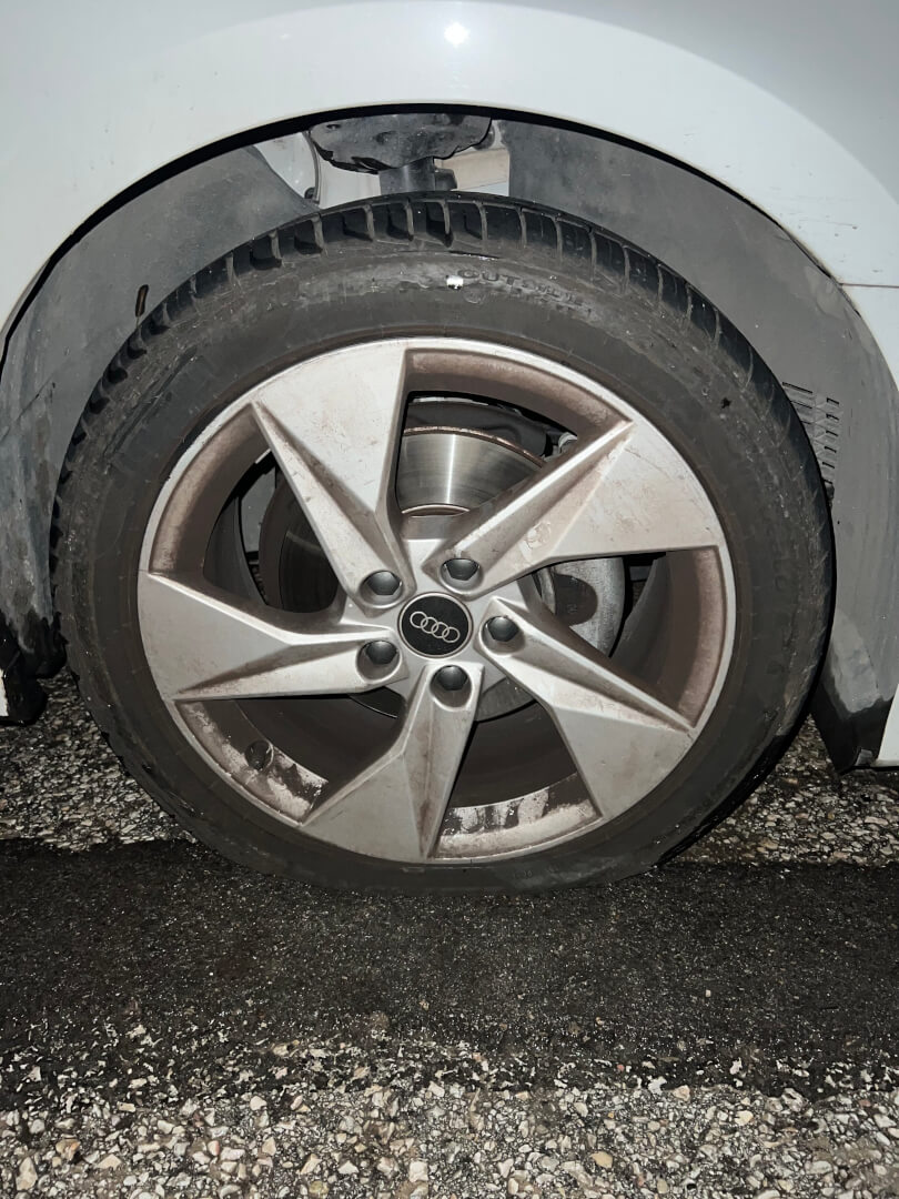 IMG 0404 rotated Ηλιούπολη: Δρόμοι-Παγίδες Μετά Την Κακοκαιρία Byron - Παραλίγο Σοβαρό Τροχαίο (ΦΩΤΟ)