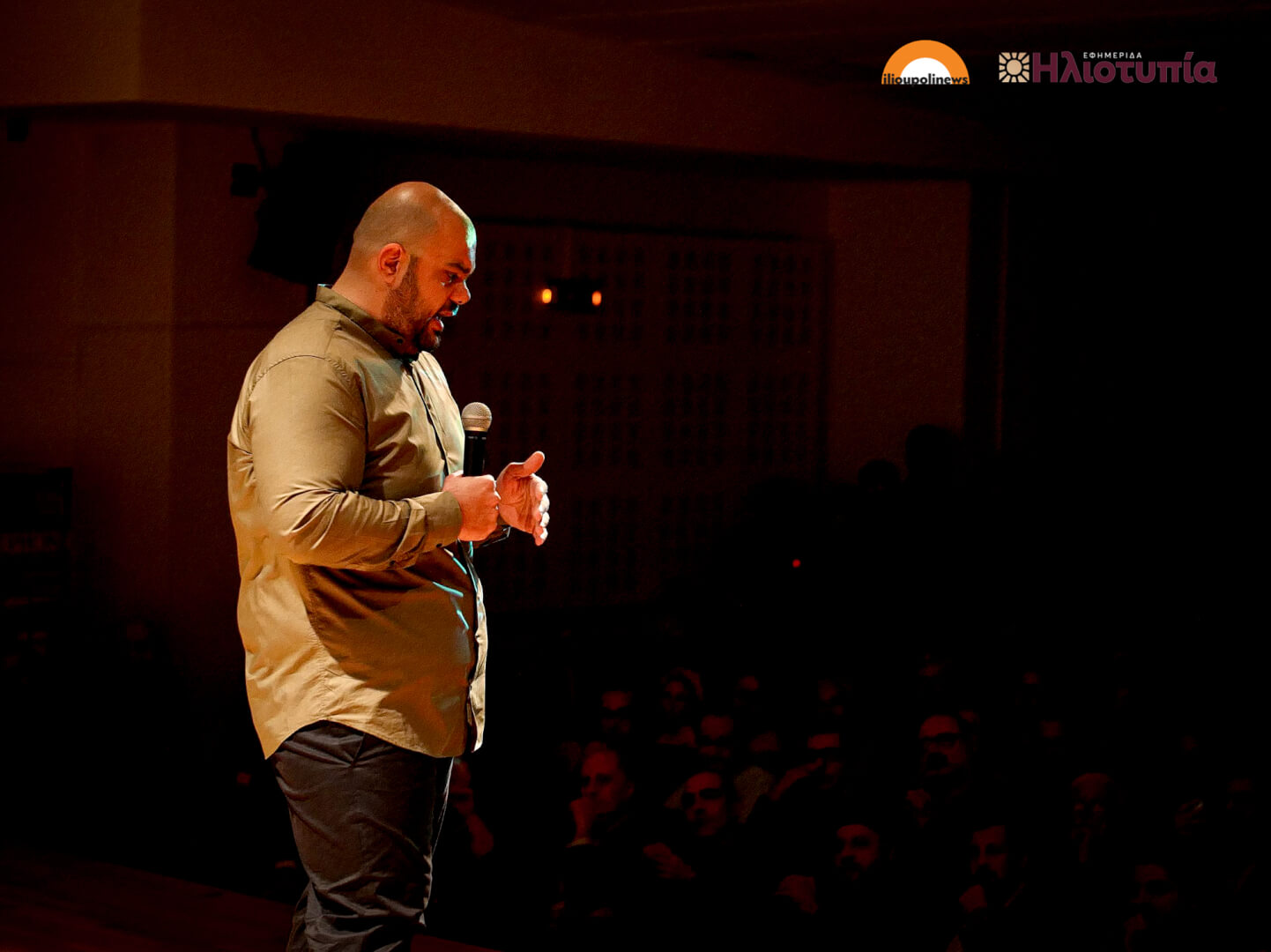 Ηλιούπολη: Κατάμεστο Το Θέατρο «Μίκης Θεοδωράκης» Στην Πρεμιέρα Του Ντοκιμαντέρ «100 Χρόνια Ηλιούπολη» (ΦΩΤΟ) 8 provoli dokimanter 100 xronia ilioupoli 08 Ηλιούπολη: Κατάμεστο Το Θέατρο «Μίκης Θεοδωράκης» Στην Πρεμιέρα Του Ντοκιμαντέρ «100 Χρόνια Ηλιούπολη» (ΦΩΤΟ)