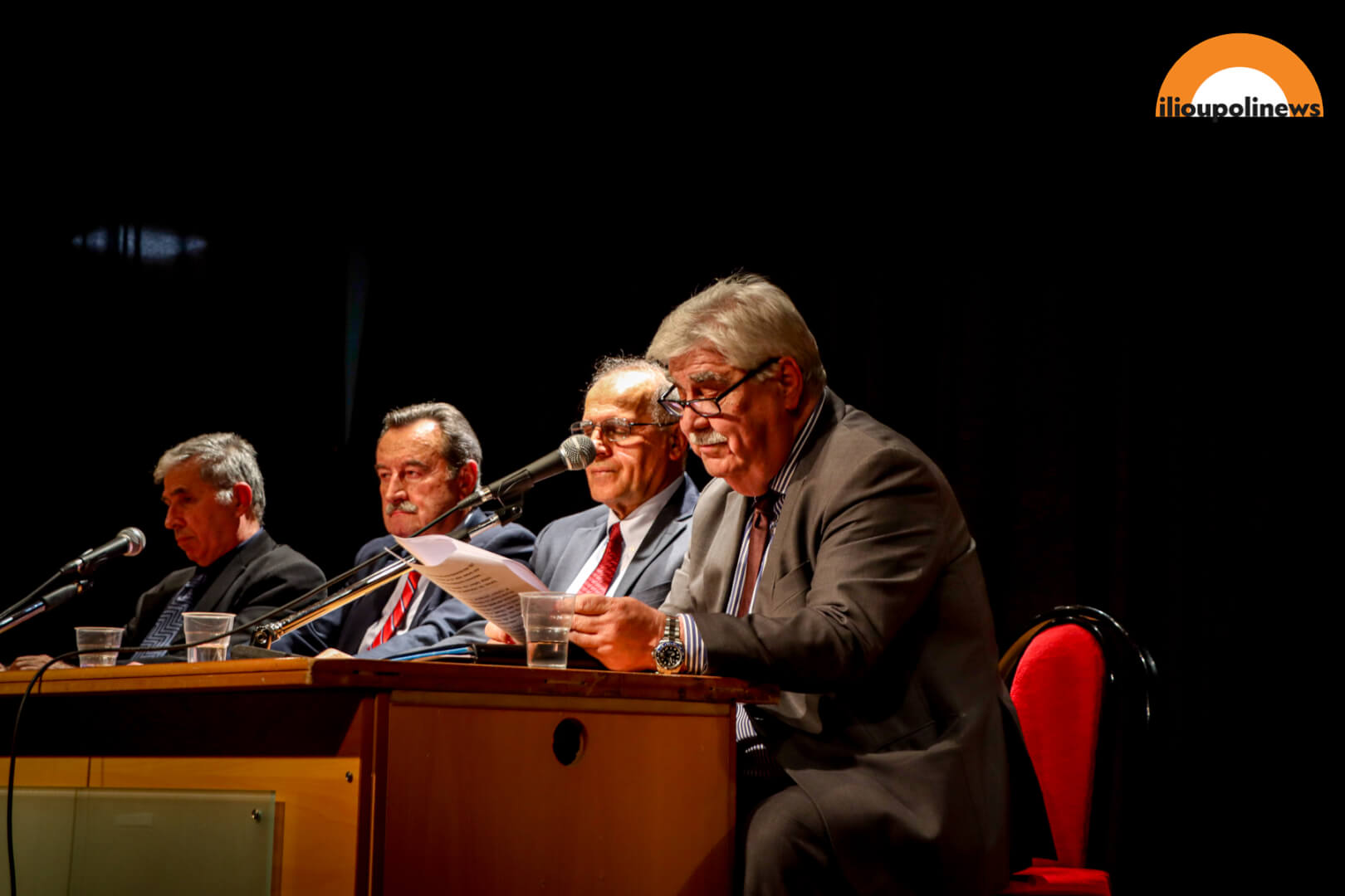 arkades 10 Ηλιούπολη: Ολοκληρώθηκε Με Επιτυχία Η Παρουσίαση Του Βιβλίου «Μνήμες Ζωντανές και Παυσίλυπες»