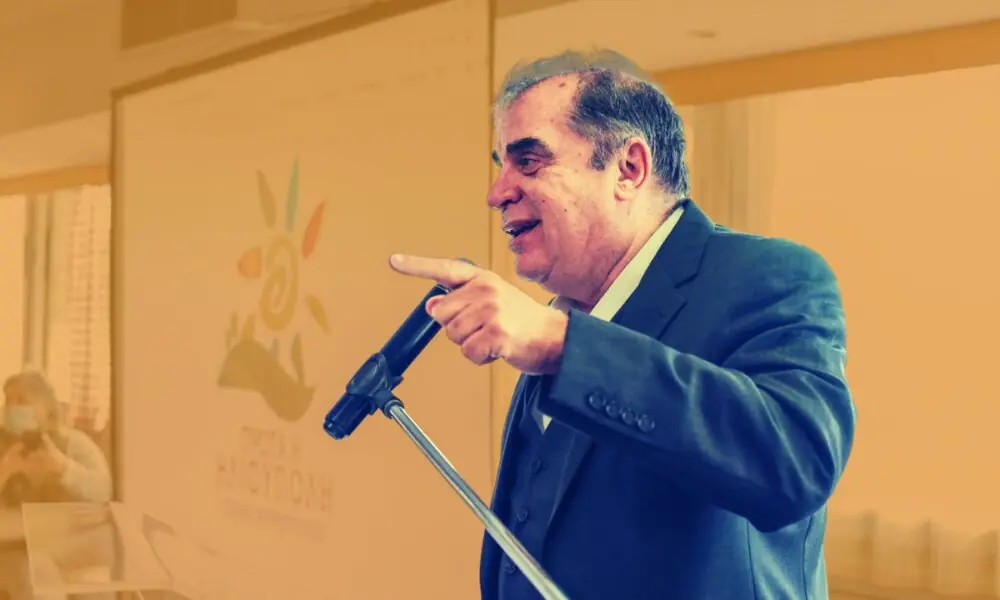 Μία Άκομψη Και Αντιθεσμική Προσπάθεια Αποθέωσης Του Δημάρχου Ηλιούπολης