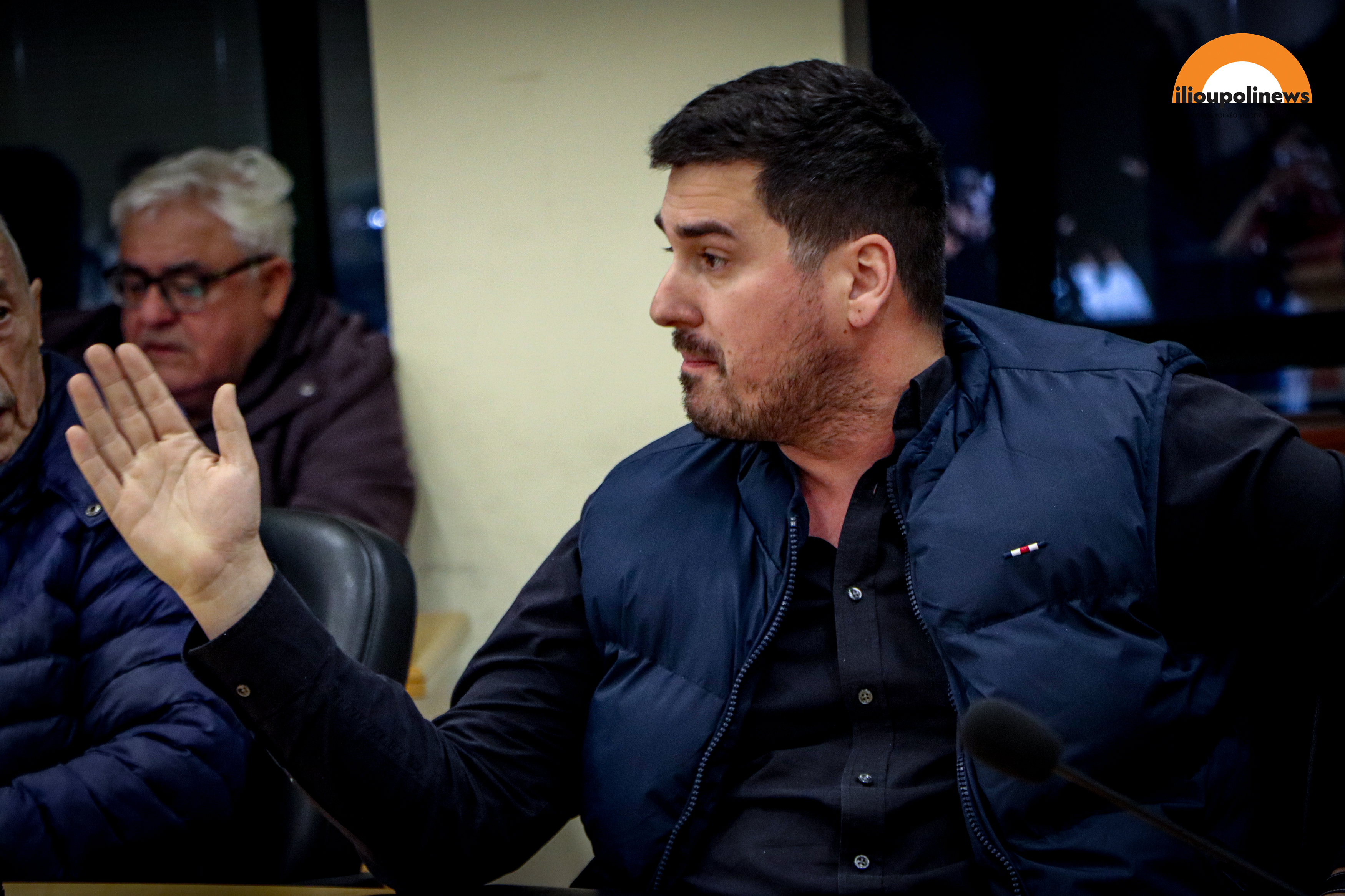 Ηλιούπολη: Ο Δήμαρχος «Δείχνει» Την Αποκεντρωμένη Για Το Αυθαίρετο Στον Προφήτη Ηλία 7 synantisi profitis ilias 13 Ηλιούπολη: Ο Δήμαρχος «Δείχνει» Την Αποκεντρωμένη Για Το Αυθαίρετο Στον Προφήτη Ηλία