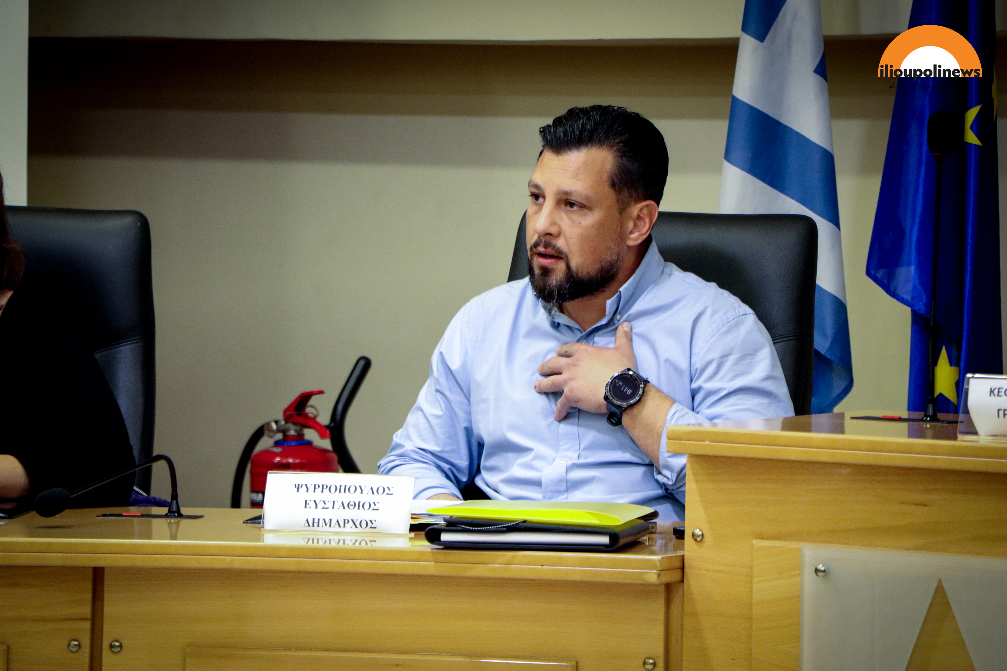 Ηλιούπολη: Ο Δήμαρχος «Δείχνει» Την Αποκεντρωμένη Για Το Αυθαίρετο Στον Προφήτη Ηλία 11 synantisi profitis ilias 4 Ηλιούπολη: Ο Δήμαρχος «Δείχνει» Την Αποκεντρωμένη Για Το Αυθαίρετο Στον Προφήτη Ηλία