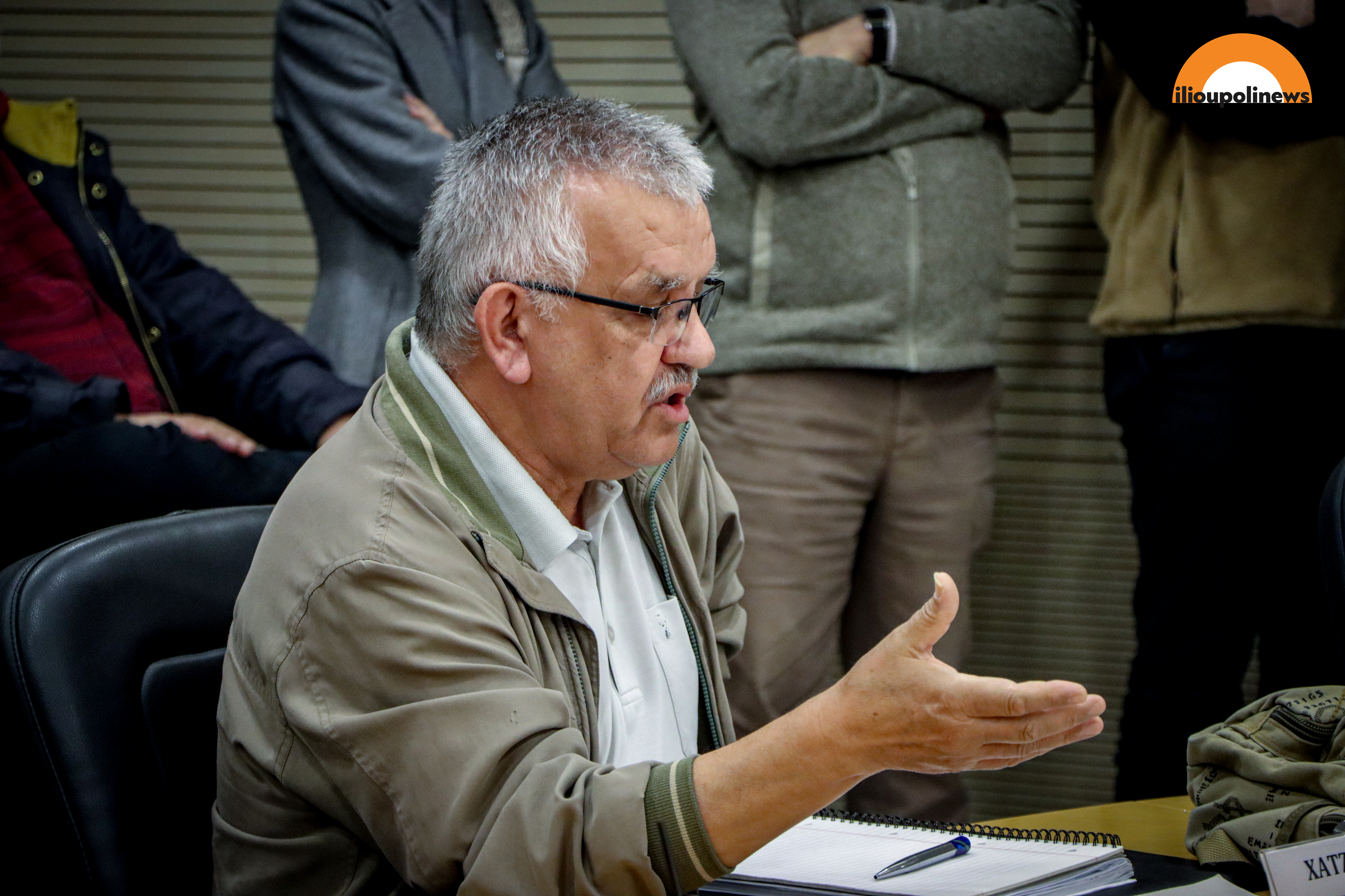 Ηλιούπολη: Ο Δήμαρχος «Δείχνει» Την Αποκεντρωμένη Για Το Αυθαίρετο Στον Προφήτη Ηλία 3 synantisi profitis ilias 6 Ηλιούπολη: Ο Δήμαρχος «Δείχνει» Την Αποκεντρωμένη Για Το Αυθαίρετο Στον Προφήτη Ηλία