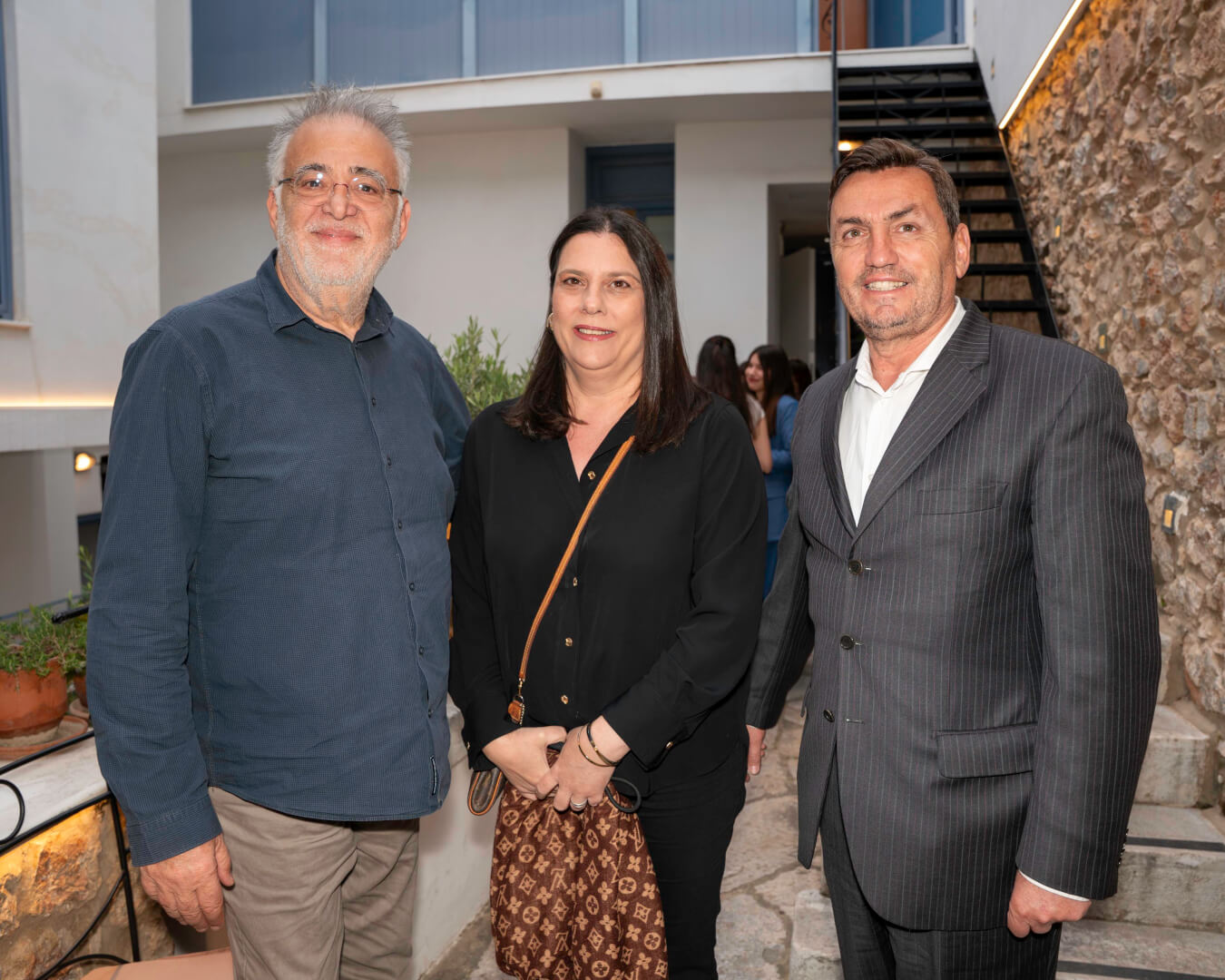 2026 05 07 Athansios Mpirlis Metamorphosis Museum Irakleidon DSC08414 Λαμπερά Εγκαίνια Στην Έκθεση Του Ηλιουπολίτη Εικαστικού Θανάση Μπίρλη