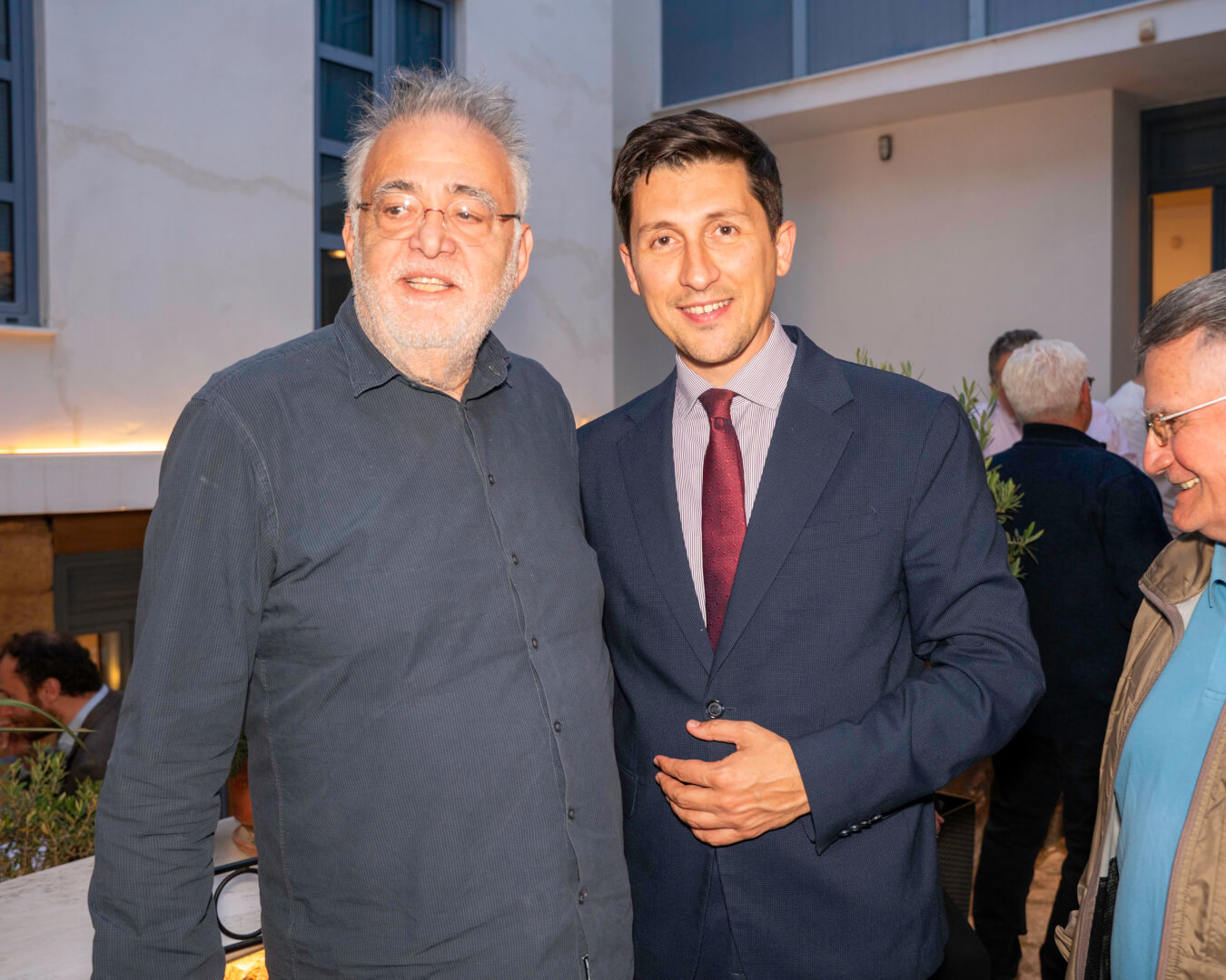 2026 05 07 Athansios Mpirlis Metamorphosis Museum Irakleidon DSC08555 Λαμπερά Εγκαίνια Στην Έκθεση Του Ηλιουπολίτη Εικαστικού Θανάση Μπίρλη