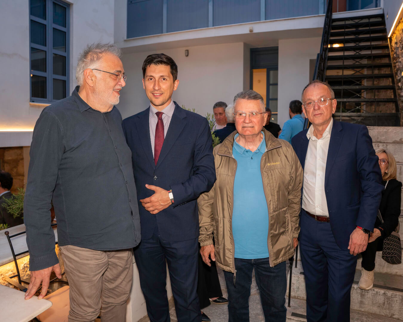 2026 05 07 Athansios Mpirlis Metamorphosis Museum Irakleidon DSC08559 Λαμπερά Εγκαίνια Στην Έκθεση Του Ηλιουπολίτη Εικαστικού Θανάση Μπίρλη