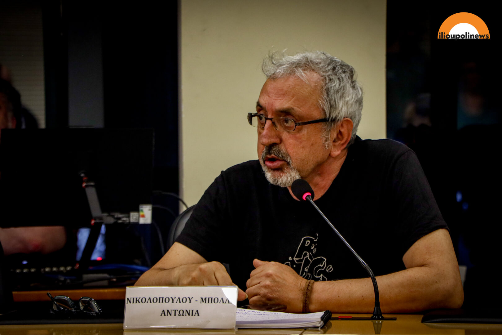 Χάος Και Ένταση Στο Δημοτικό Συμβούλιο Ηλιούπολης Για Το Πάρκο Χαλικάκι- Αναλυτικό Ρεπορτάζ (ΦΩΤΟ + VIDEO) 16 epeisodiako dimotiko symboylio ilioupolis 12 Χάος Και Ένταση Στο Δημοτικό Συμβούλιο Ηλιούπολης Για Το Πάρκο Χαλικάκι- Αναλυτικό Ρεπορτάζ (ΦΩΤΟ + VIDEO)