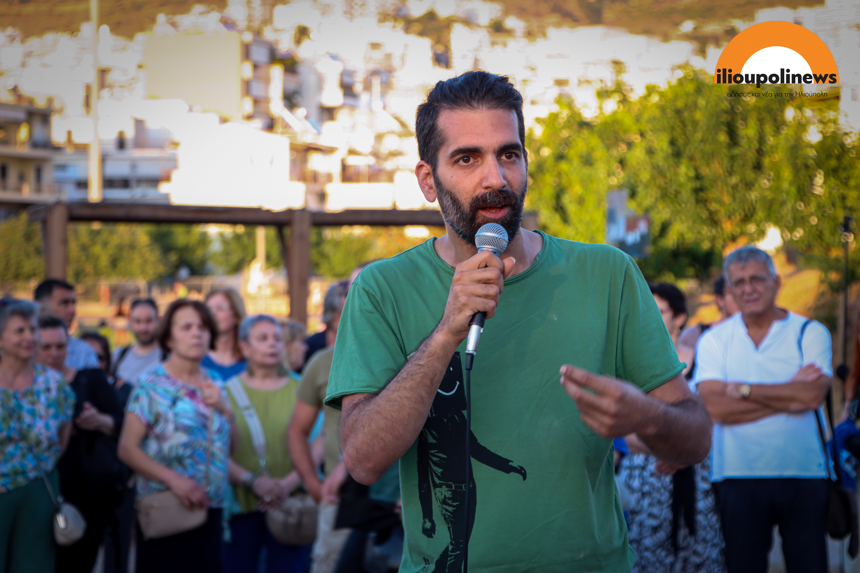 xalikaki sygkentrosi katoikwn 18 Ηλιούπολη: Εκατοντάδες Κάτοικοι «Ασπίδα» Για Το Πάρκο Χαλικάκι - Ζητούν Να Αποσυρθεί Η Συμφωνία Με Την ΕΤΑΔ (ΦΩΤΟ)
