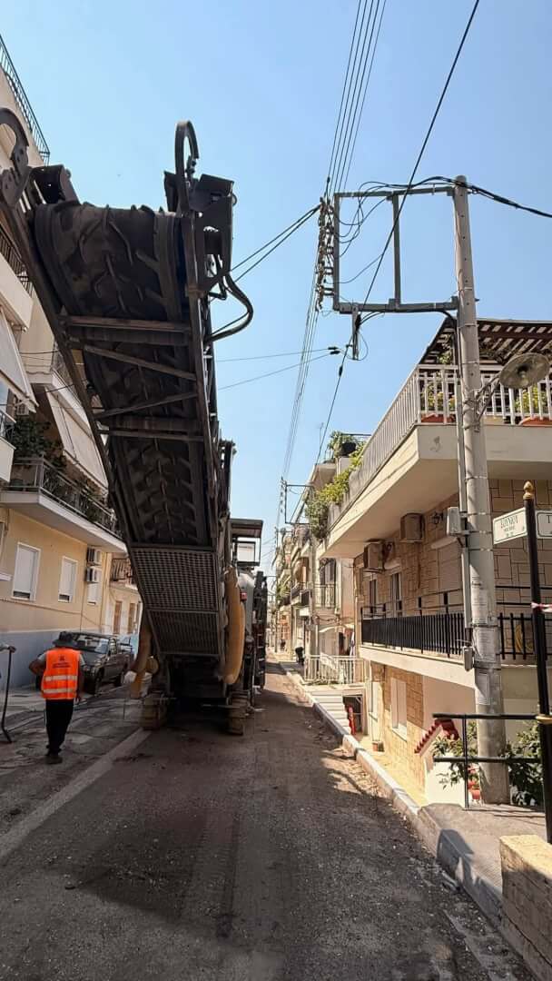 773531450 1499545345540904 4211423322362425093 n Ηλιούπολη: Ποιοι Δρόμοι Ασφαλτοστρώθηκαν - Έγιναν Εργασίες Σε 19.000 τμ Οδικού Δικτύου