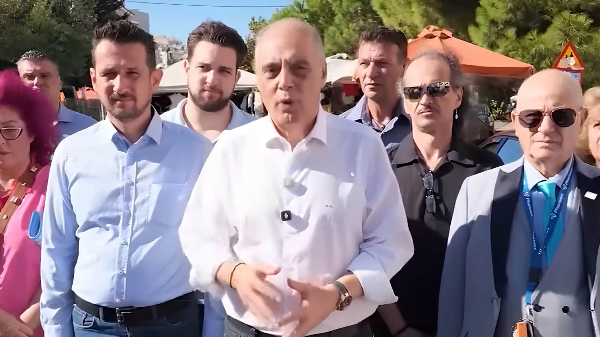 Περιοδεία Του Κυριάκου Βελόπουλου στη Λαϊκή Αγορά της Κάτω Ηλιούπολης (VIDEO)