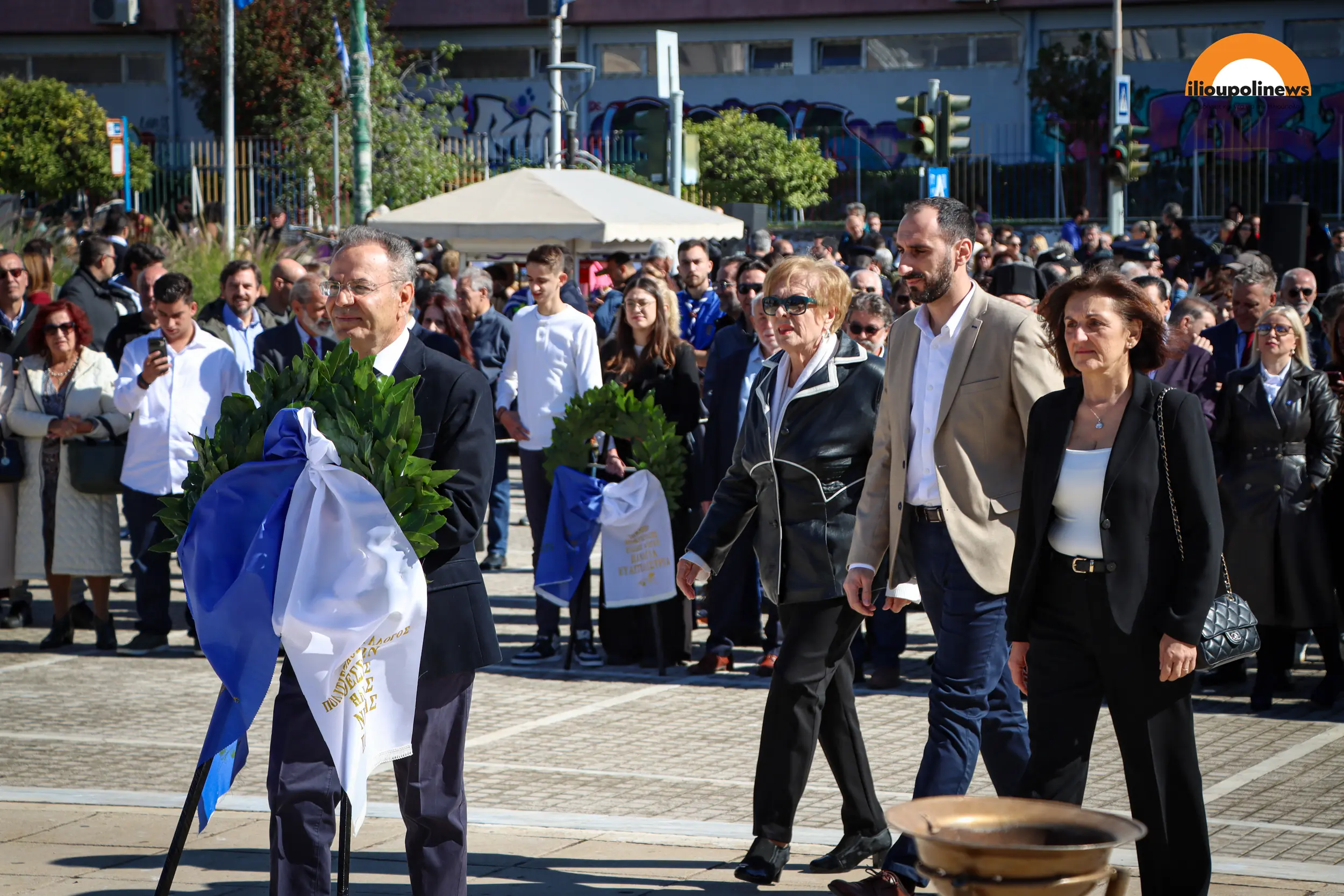 Φωτορεπορτάζ: Με Λαμπρότητα Και Πλήθος Κόσμου Ο Εορτασμός Της 28ης Οκτωβρίου Στην Ηλιούπολη 61 PARELASI 281026 60 Φωτορεπορτάζ: Με Λαμπρότητα Και Πλήθος Κόσμου Ο Εορτασμός Της 28ης Οκτωβρίου Στην Ηλιούπολη