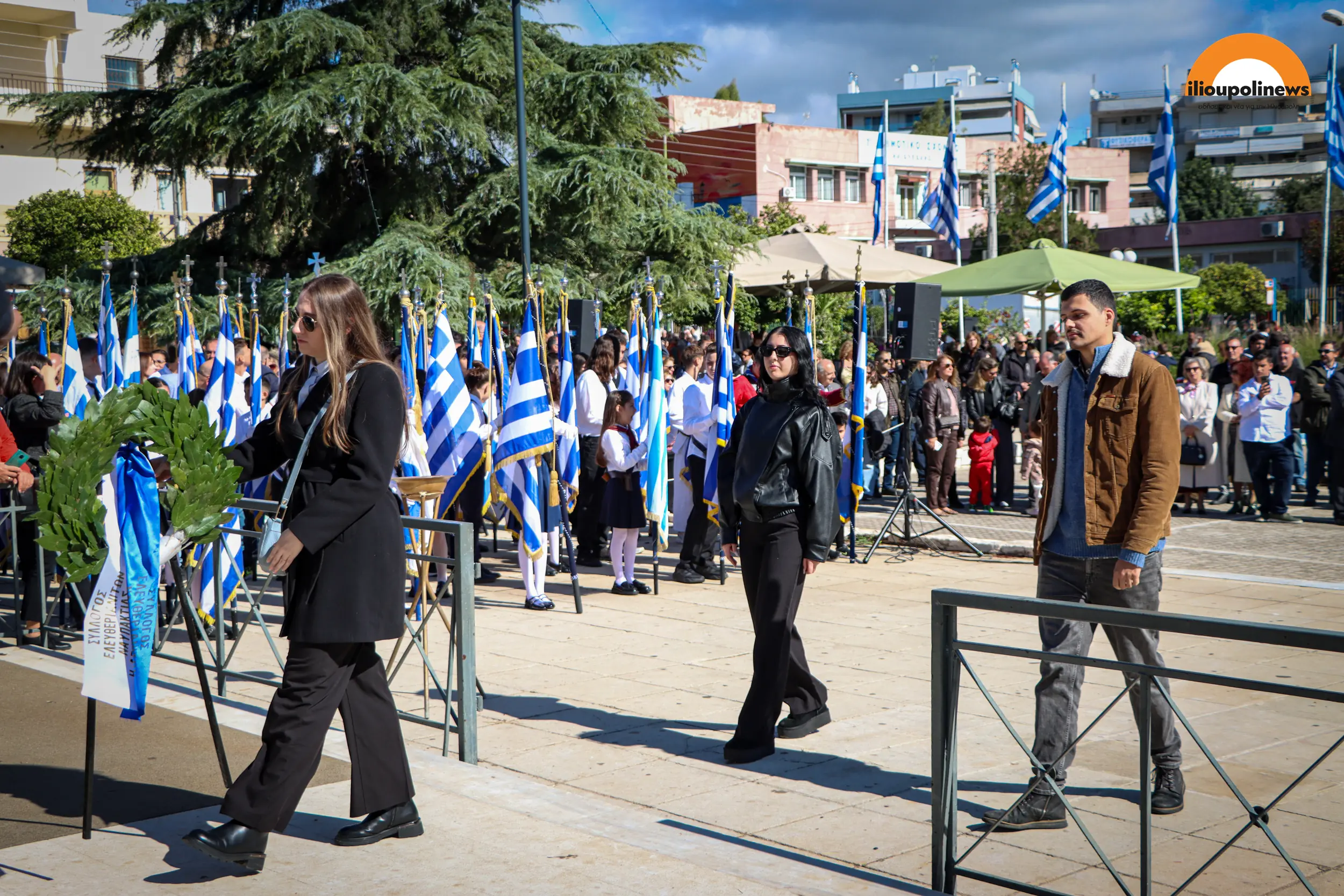 Φωτορεπορτάζ: Με Λαμπρότητα Και Πλήθος Κόσμου Ο Εορτασμός Της 28ης Οκτωβρίου Στην Ηλιούπολη 63 PARELASI 281026 62 Φωτορεπορτάζ: Με Λαμπρότητα Και Πλήθος Κόσμου Ο Εορτασμός Της 28ης Οκτωβρίου Στην Ηλιούπολη