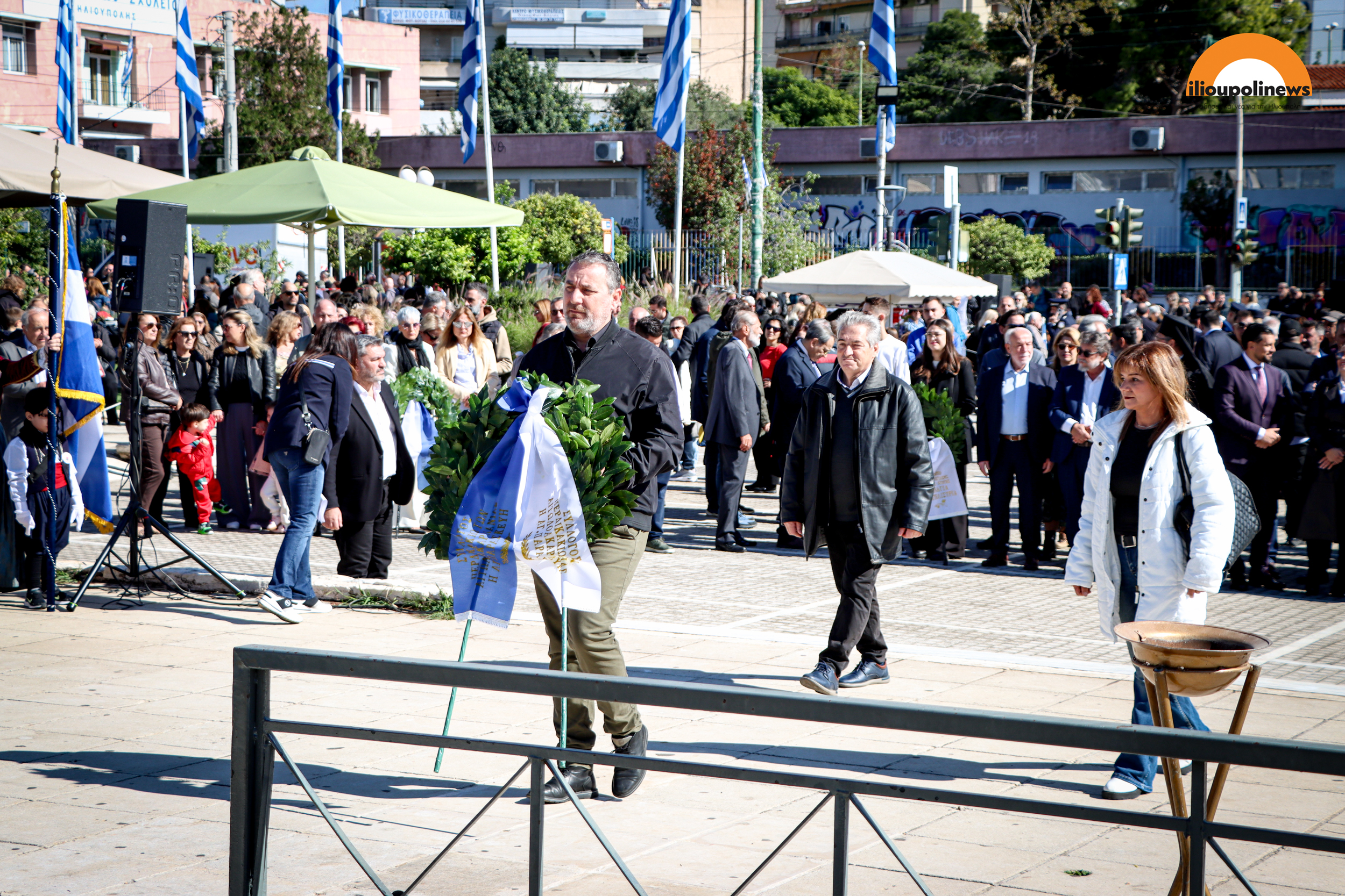 Φωτορεπορτάζ: Με Λαμπρότητα Και Πλήθος Κόσμου Ο Εορτασμός Της 28ης Οκτωβρίου Στην Ηλιούπολη 70 PARELASI 281026 69 Φωτορεπορτάζ: Με Λαμπρότητα Και Πλήθος Κόσμου Ο Εορτασμός Της 28ης Οκτωβρίου Στην Ηλιούπολη