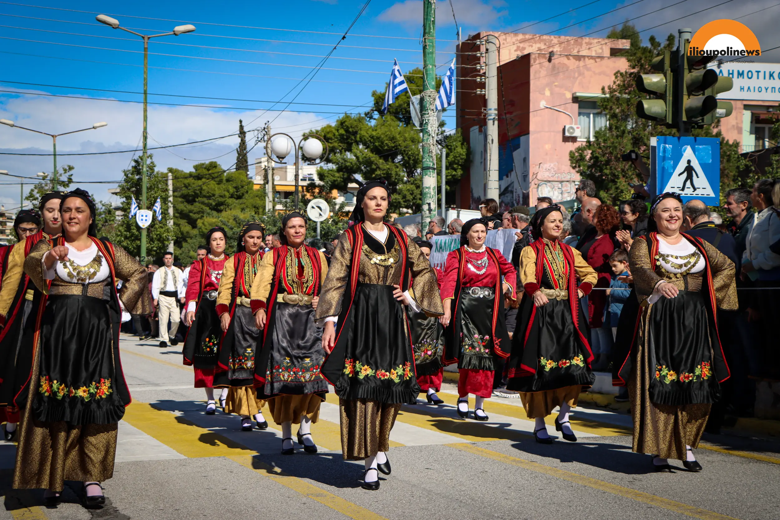Φωτορεπορτάζ: Με Λαμπρότητα Και Πλήθος Κόσμου Ο Εορτασμός Της 28ης Οκτωβρίου Στην Ηλιούπολη 96 PARELASI 281026 97 Φωτορεπορτάζ: Με Λαμπρότητα Και Πλήθος Κόσμου Ο Εορτασμός Της 28ης Οκτωβρίου Στην Ηλιούπολη